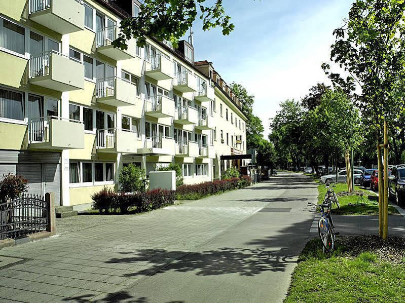 Отель Frederics Muenchen City Olympiapark Экстерьер фото